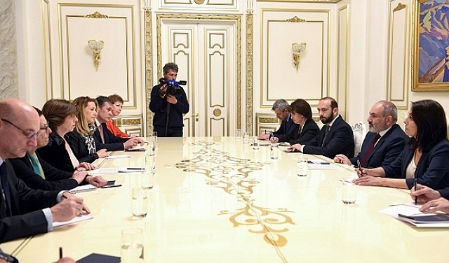  التوتر في قره باغ: جولة محادثات جديدة بين أذربيجان وأرمينيا ببروكسل  