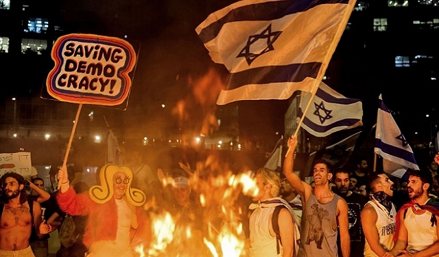 احتجاجات واسعة في إسرائيل بعد المصادقة النهائيّة على إلغاء ذريعة عدم المعقوليّة