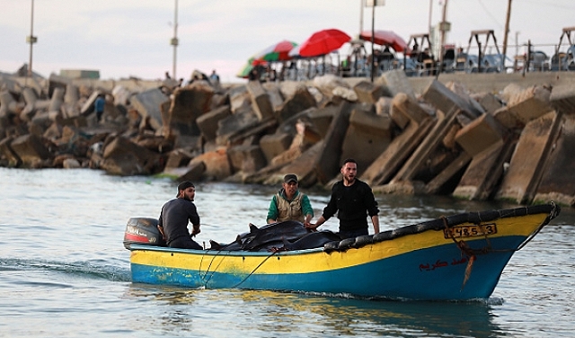 هدم منشآت بالأغوار واعتقال 4 صيادين قبال سواحل غزة