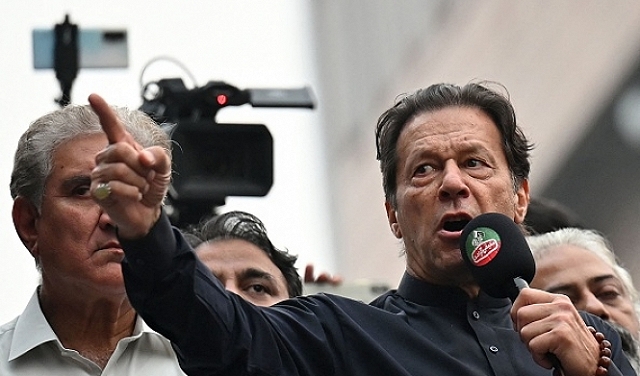 باكستان: لجنة الانتخابات تطالب باعتقال عمران خان  