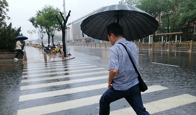 الصين تواجه الإعصار 