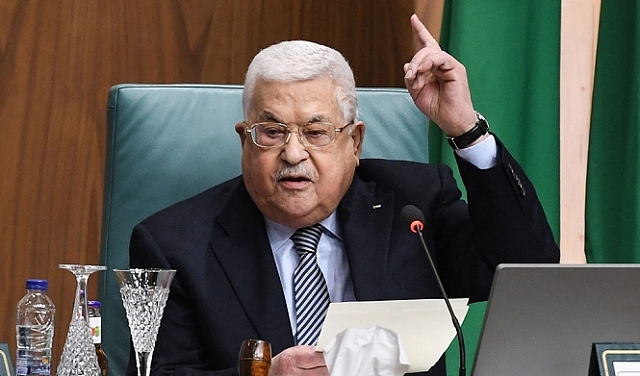 عباس يشدد على ضرورة ترتيب البيت الفلسطيني ويطرح أسسا لإنهاء الانقسام