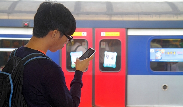 الصين: منع المراهقين من استخدام الإنترنت ليلًا