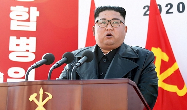 زعيم كوريا الشمالية يقيل رئيس جيشه ويدعو للاستعداد لاحتمال نشوب حرب