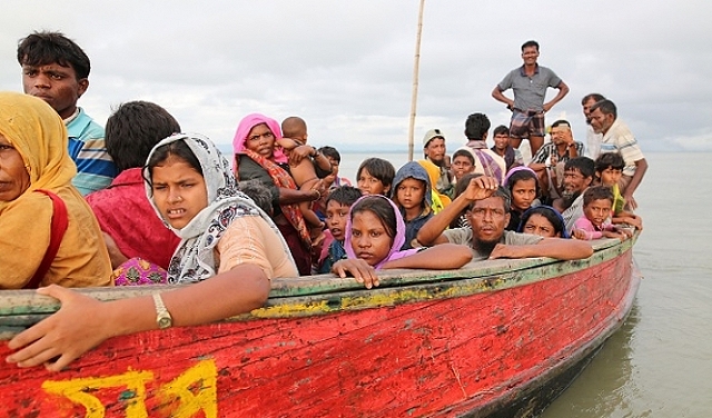  مصرع العشرات بغرق مركب للمهاجرين قبالة بورما