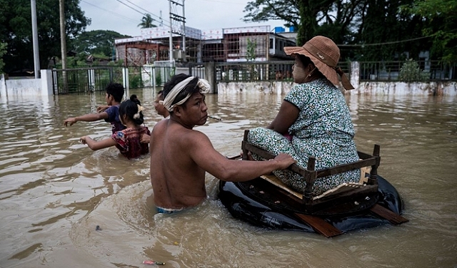 نزوح عشرات الآلاف في بورما بسبب الفيضانات