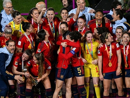مونديال السيدات: المنتخب الإسباني يحرز اللقب بفوزه على إنجلترا