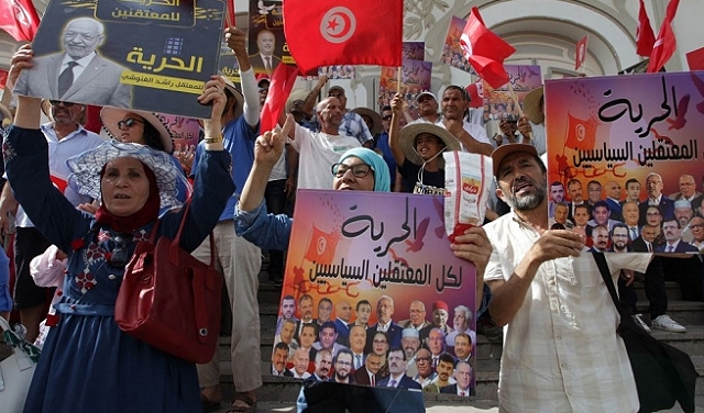 تونس: جبهة الخلاص تتهم السلطة الحاكمة بمحاولة 