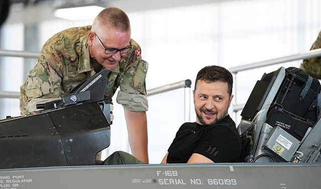 واشنطن تبدأ الشهر المقبل تدريب طيارين أوكرانيين على مقاتلات 