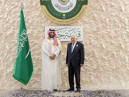 "وول ستريت جورنال": السعودية تعرض استئناف تمويل السلطة الفلسطينية