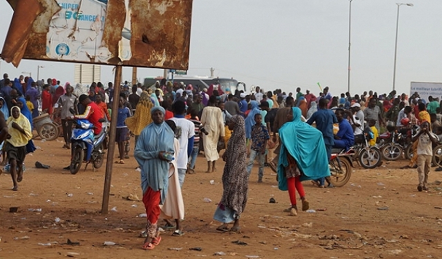النيجر: الجزائر تعلن مبادرة لاستعادة النظام الدستوريّ وخشية أمميّة من حصول أزمة إنسانيّة