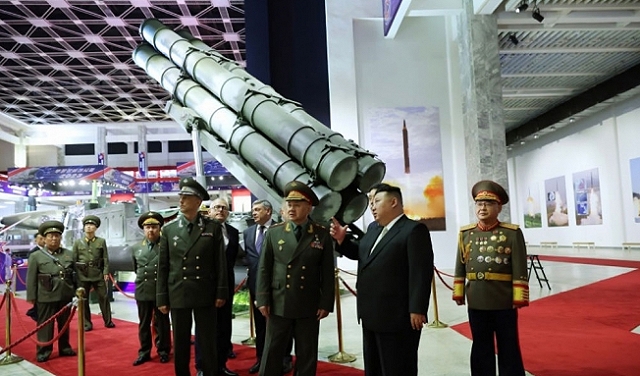 إدارة بايدن: محادثات بين بوتين وزعيم كوريا الشمالية بشأن إمداد موسكو بأسلحة