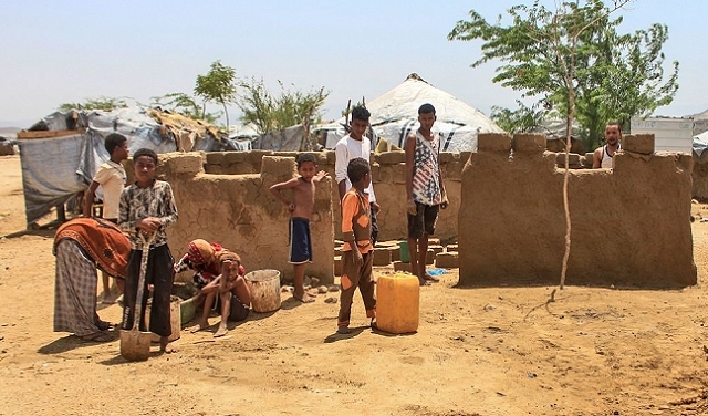 اليمن: العليمي يبحث مع المبعوث الأمميّ إطلاق عمليّة تفاوضيّة شاملة