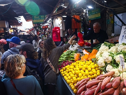 بنك إسرائيل يبقي على الفائدة دون تغيير