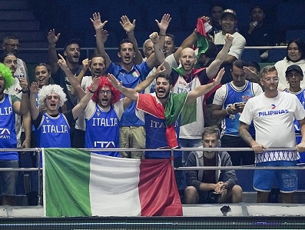 إيطاليا تصل إلى ربع نهائي كأس العالم لكرة السلة لأول مرة منذ 25 عاما