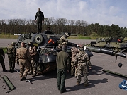 أوكرانيا تتسلم دبابات "ليوبارد 1" وتنتقد تباطؤ المساعدات الغربية