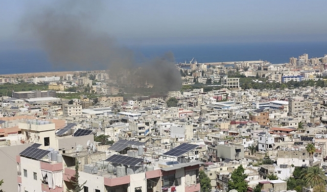 إصابة 5 عناصر بالجيش اللبنانيّ نتيجة الاشتباكات داخل مخيّم عين الحلوة