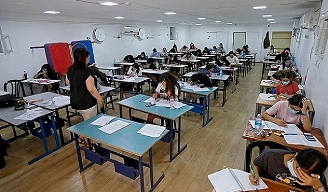 اتفاق بين منظمة المعلمين والمالية الإسرائيلية يوقف التشويشات بالمدارس الثانوية