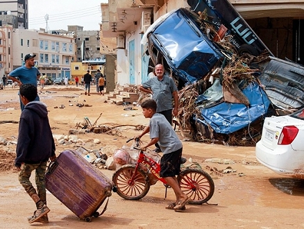 مخاوف من ارتفاع كبير في حصيلة ضحايا كارثة الفيضانات في ليبيا