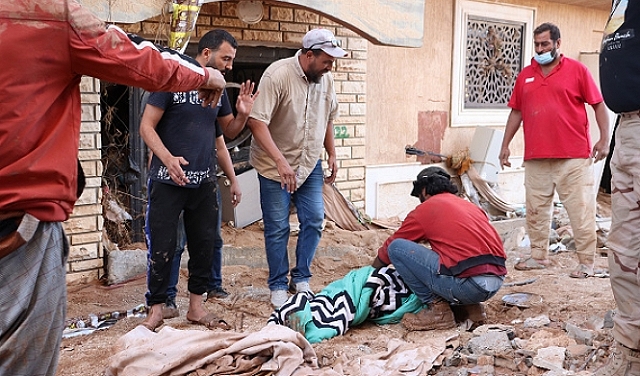 فيضانات ليبيا: 23 فلسطينيا توفوا وعشرات الأسر لا تزال مفقودة