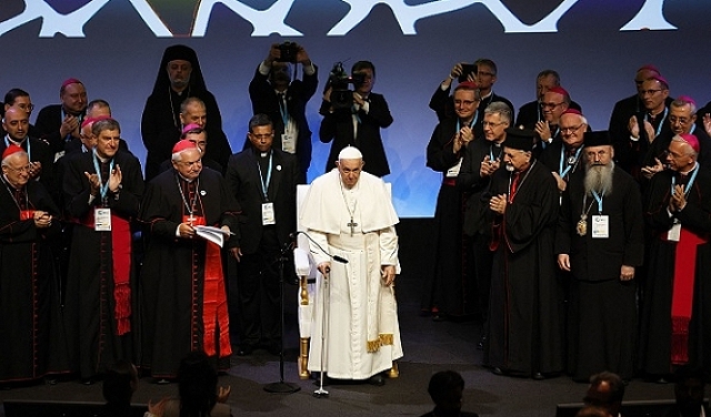 بابا الفاتيكان: على أوروبا الترحيب بالمهاجرين