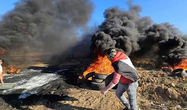 غزة: إصابات بالرصاص والاختناق والاحتلال يقصف مواقع للمقاومة
