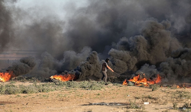 غزة: إصابات بالرصاص والاختناق والاحتلال يقصف مراصد للمقاومة