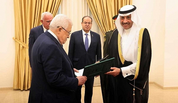 السفير السعودي يلتقي عباس: "نعمل من أجل إقامة الدولة الفلسطينية وعاصمتها القدس الشرقية"