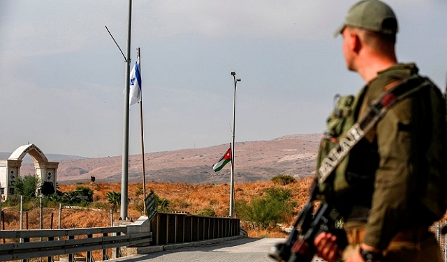 نتنياهو: إذا لم نحكم إغلاق حدودنا الشرقية.. إسرائيل لن تبقى دولة يهودية 