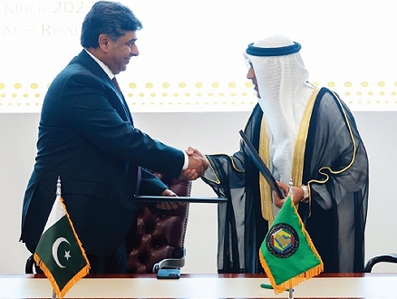 دول مجلس التعاون الخليجي توقع على اتفاقية تجارة حرة مع باكستان