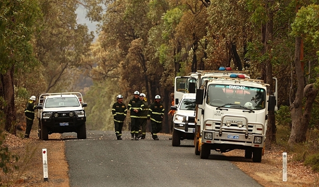 أستراليا: حرائق الغابات تضطرّ المئات إلى الفرار من عدّة بلدات