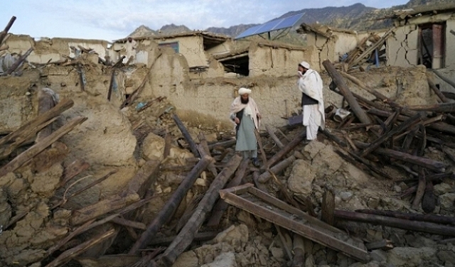 14 قتيلاً وعشرات الجرحى في زلزال أفغانستان