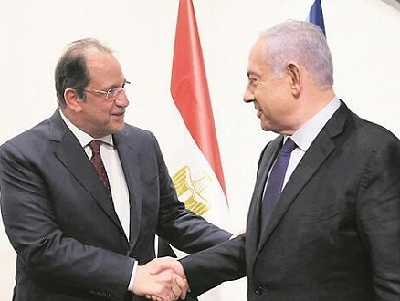 تقرير: رئيس المخابرات المصرية حذّر نتنياهو مؤخرا من "أمر رهيب" قادم من غزة
