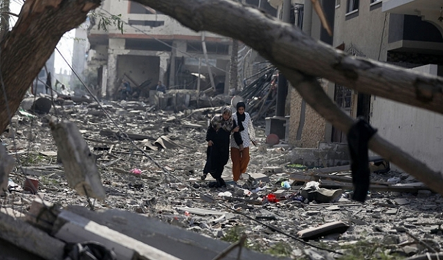 مباحثات عربية دولية لإيصال مساعدات إنسانية لغزة.. مصر تقدم مقترحا