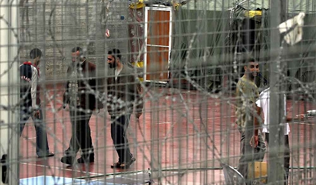 مصلحة السجون الإسرائيلية: 118 أسيرا من غزة اعتقلوا منذ بداية الحرب