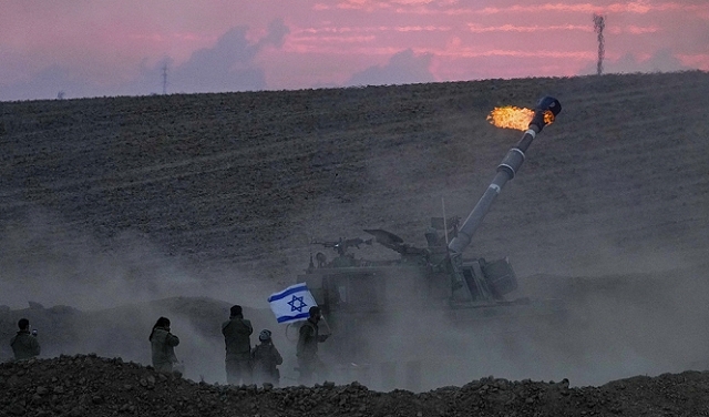 الجيش الإسرائيلي يعلن قصف موقع مصري قرب الحدود بـ