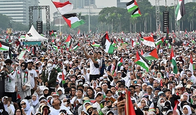 مليون شخص يتظاهرون في جاكرتا نصرة لغزة