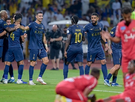 رونالدو يقود النصر إلى فوز جديد