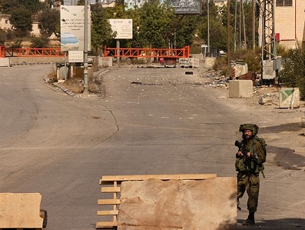 "بتسيلم": الاحتلال يفرض حظر تجول في 11 حيا بالخليل