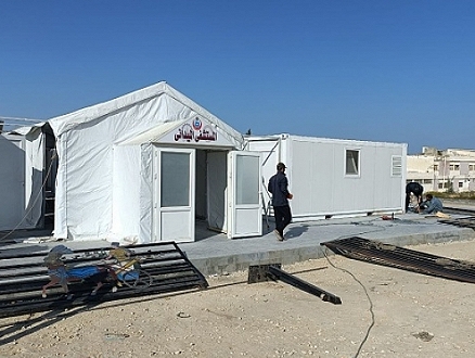 مستشفيات ميدانية تركية لغزة تصل ميناء العريش