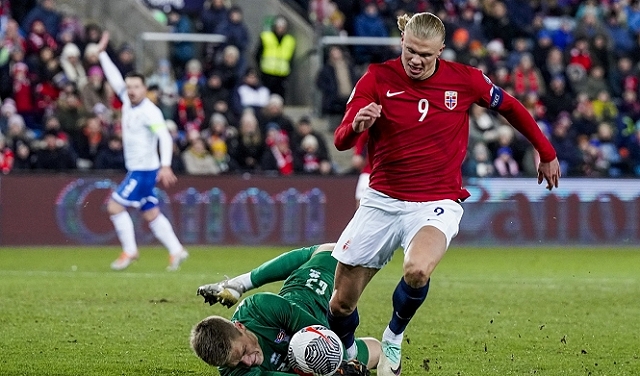 هالاند يغيب عن مباراة النرويج أمام إسكتلندا بسبب الإصابة