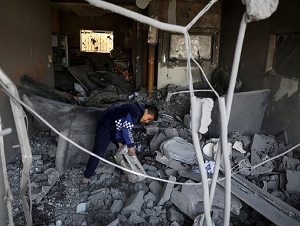 مختص بالتخطيط والتشغيل: الحرب على غزة تهدد سوق العمل والعمال في إسرائيل