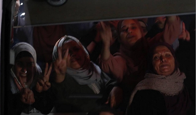 الاحتلال يفرج عن 39 أسيرا فلسطينيا من النساء والأطفال