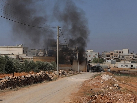 مقتل 9 مدنيين مزارعين سوريين في إدلب إثر قصف للنظام