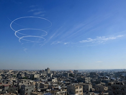 الحرب على غزة: تمديد الهدنة ليوم مع تواصل مفاوضات صفقة التبادل