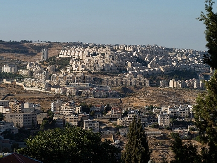 الاحتلال يصادق على مخطط لبناء أكثر من 1700 وحدة استيطانية في القدس الشرقية