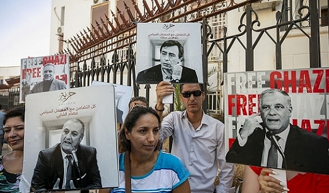 تونس: معتقلون سياسيون يبدؤون إضرابًا عن الطعام  