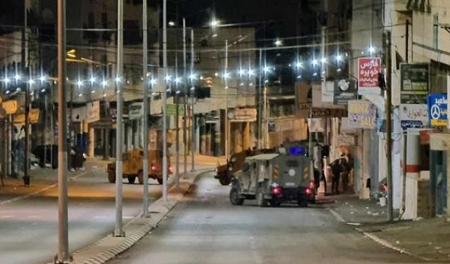 نابلس: استشهاد شاب برصاص الاحتلال على حاجز حوارة واشتباكات في مخيم بلاطة