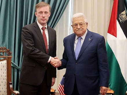 ضغوط أميركية على الرئيس الفلسطيني لـ"إعادة هيكلة" السلطة