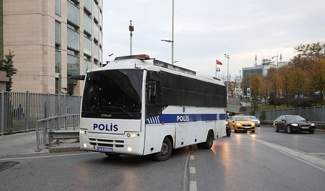 تركيا: سجن 25 عنصرا من 
